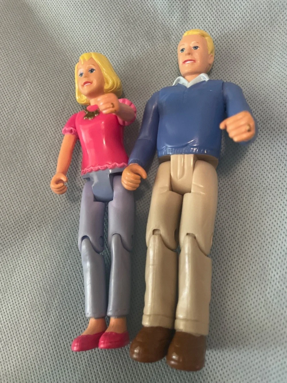 Happy Together Dollhouse family figures